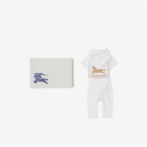 coffret cadeau burberry bébé|Newborn Baby Gift Sets .